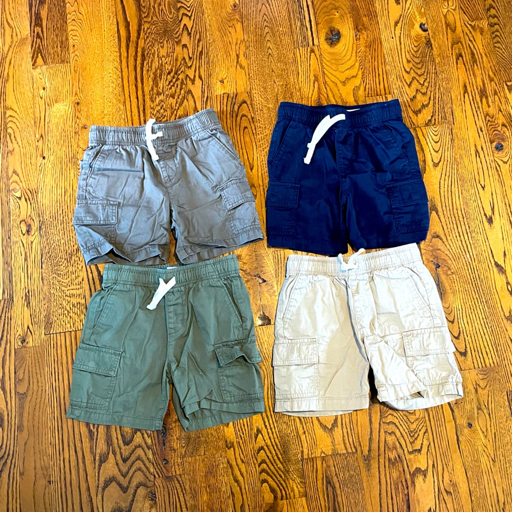 Boys size 6/7 cargo shorts lot